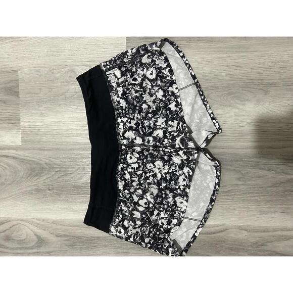 lululemon athletica Pants - Lululemon Women's Black and White Floral Print Activewear Shorts